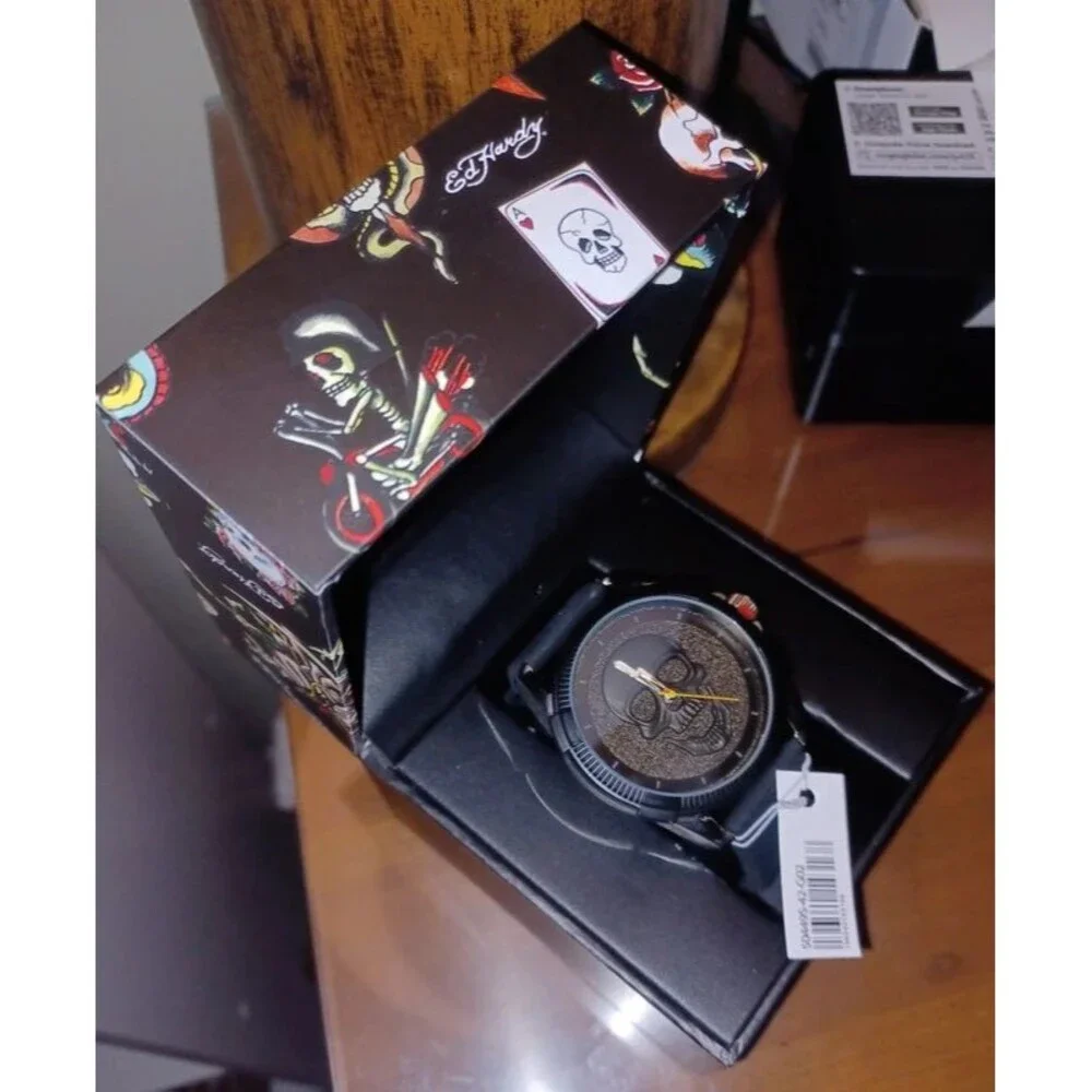 NWT Ed Hardy Men's Black Skull Watch 48mm Silicone Strap NIB 50449S-42-G02